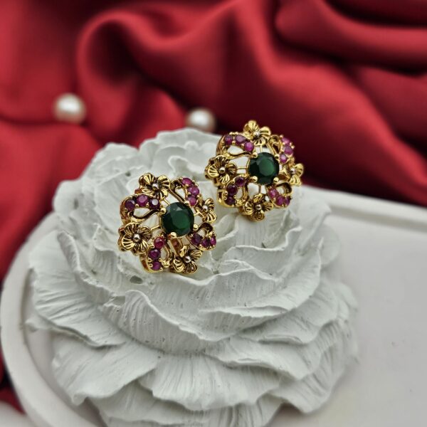 FEHMIDA EARRINGS FOR GIRLS/WOMEN'S