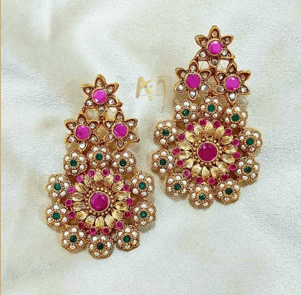 ANTIQUE FLOWER STUD EARRINGS FOR GIRLS /WOMEN'S