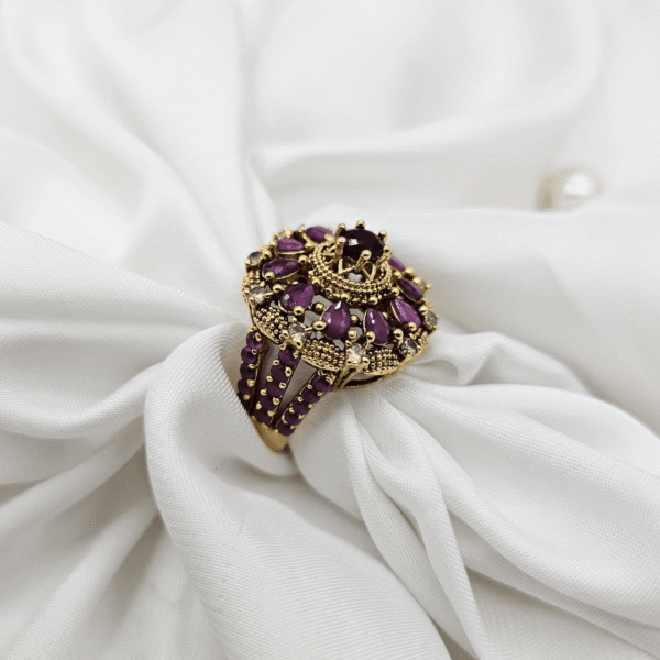 MAHJBEEN GOLD-PLATED RING