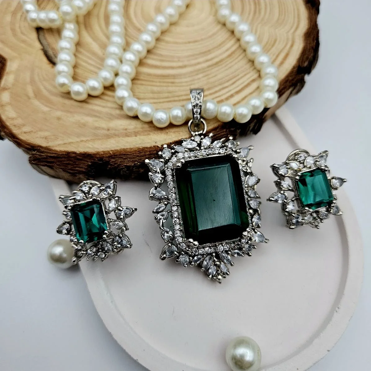 SILVER POLISH PENDENT SET